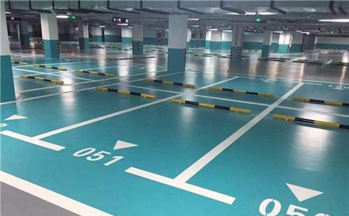 聂荣聂荣环氧地坪中涂：构筑坚固地面的关键环节